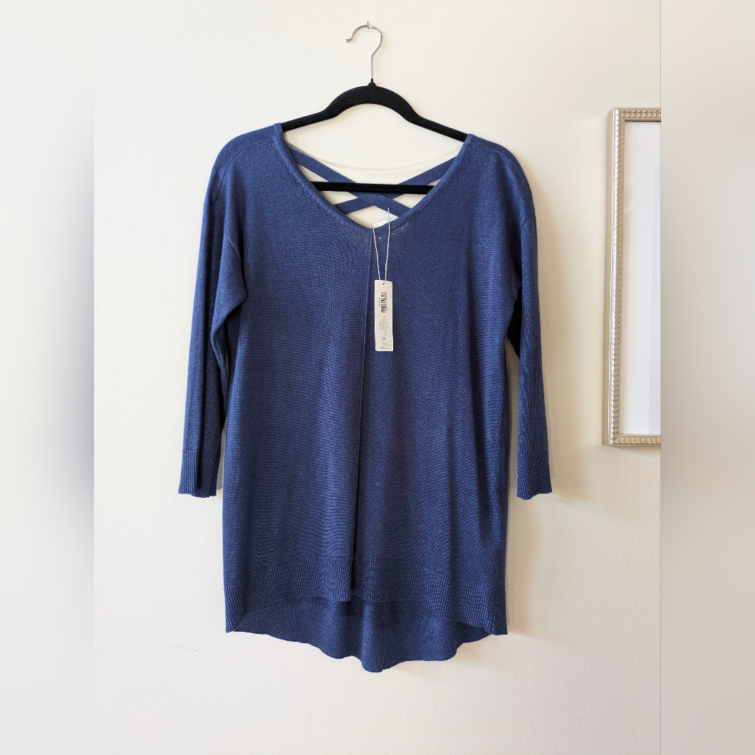 Nwt!! Chico's Blue Chic Top With 3/4 Sleeves, Sz. 0